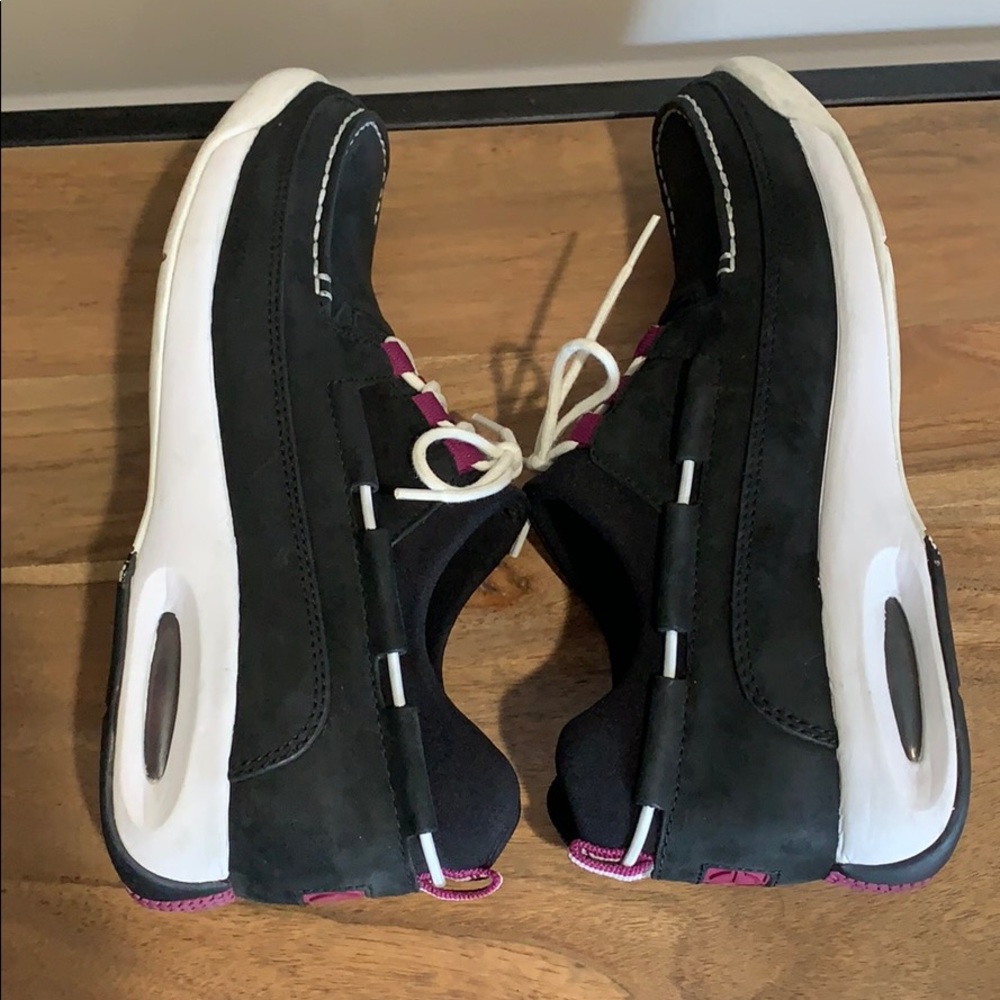 COLE HAAN + NIKE Black Suede Sneaker Shoes - Picture 6 of 12